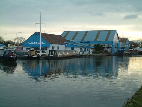 3ebc9a7fa9179a515555eb661e05ea9c--south-yorkshire-boathouse